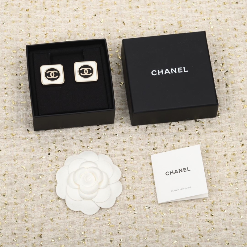 Ch**el earrings